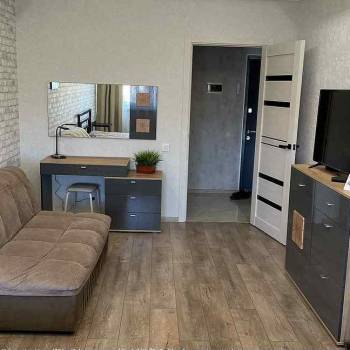 Сдается 1-комнатная квартира, 42 м²