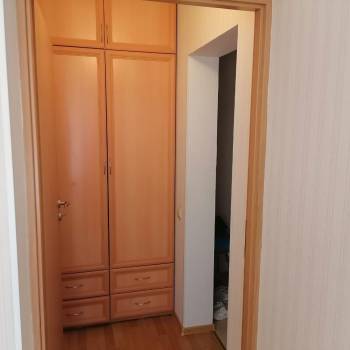Сдается Многокомнатная квартира, 60 м²