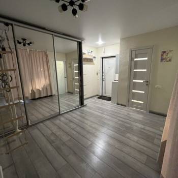 Продается 1-комнатная квартира, 33 м²