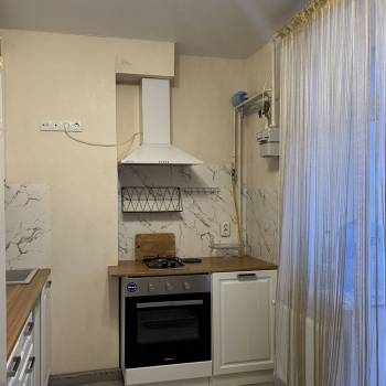 Продается 1-комнатная квартира, 33 м²
