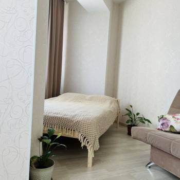 Сдается 1-комнатная квартира, 43 м²