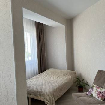 Сдается 1-комнатная квартира, 43 м²
