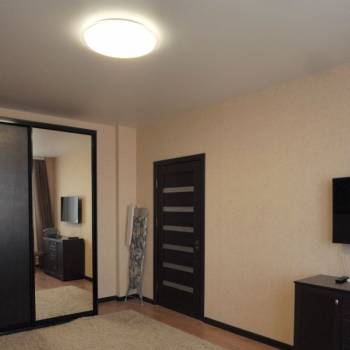Продается 1-комнатная квартира, 46,5 м²