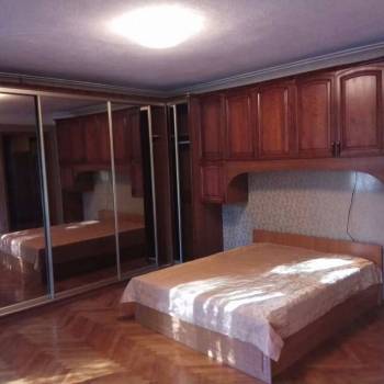Сдается 2-х комнатная квартира, 80 м²