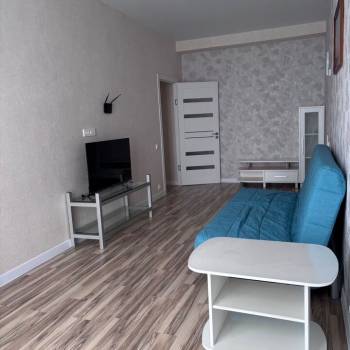 Сдается 1-комнатная квартира, 43 м²