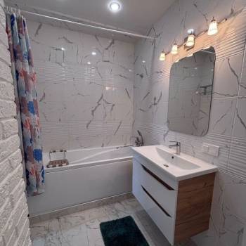 Сдается 1-комнатная квартира, 43 м²