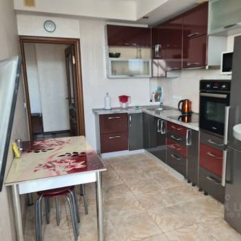 Сдается 1-комнатная квартира, 46 м²