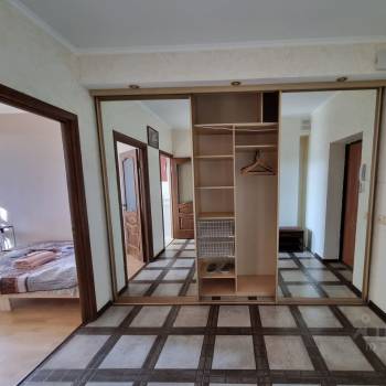 Сдается 1-комнатная квартира, 46 м²