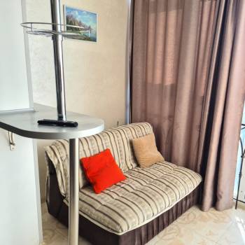 Сдается 1-комнатная квартира, 46 м²