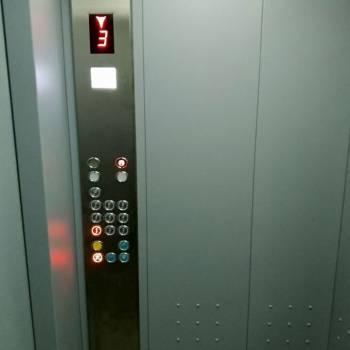 Сдается 2-х комнатная квартира, 65 м²