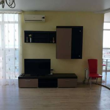 Сдается 1-комнатная квартира, 42 м²