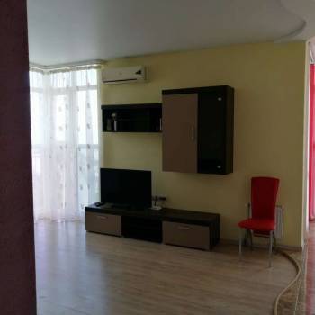 Сдается 1-комнатная квартира, 42 м²