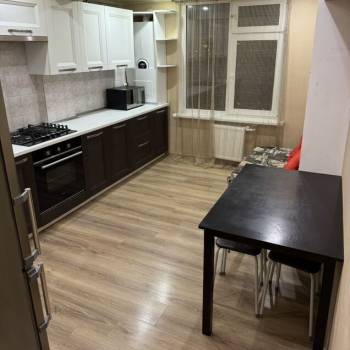 Сдается 2-х комнатная квартира, 56,8 м²