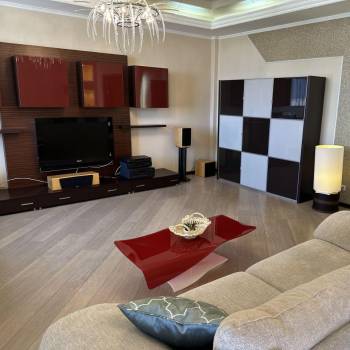 Продается 3-х комнатная квартира, 142,1 м²