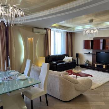 Продается 3-х комнатная квартира, 142,1 м²