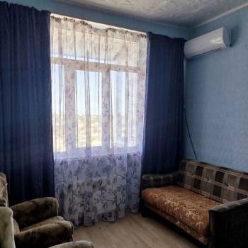 Продается 1-комнатная квартира, 42,5 м²
