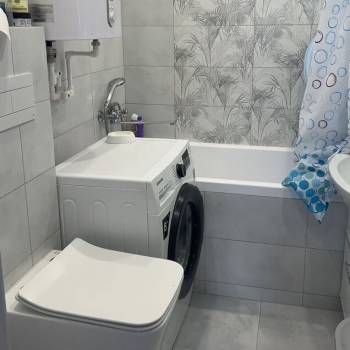 Сдается Многокомнатная квартира, 107 м²