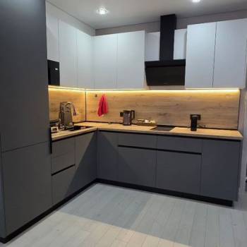 Продается 1-комнатная квартира, 46 м²
