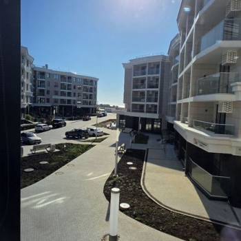 Продается 1-комнатная квартира, 46 м²