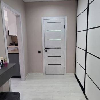 Продается 1-комнатная квартира, 46 м²