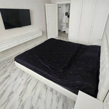 Продается 1-комнатная квартира, 36,8 м²