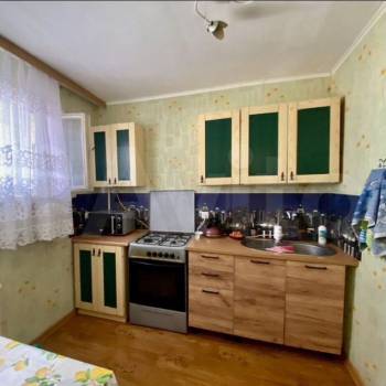 Продается 1-комнатная квартира, 30,4 м²