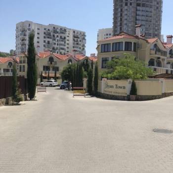 Сдается Многокомнатная квартира, 90 м²