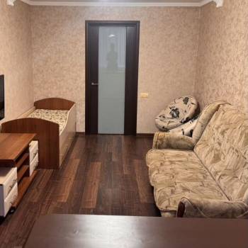 Сдается 2-х комнатная квартира, 60 м²