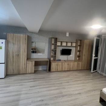 Сдается 1-комнатная квартира, 52 м²