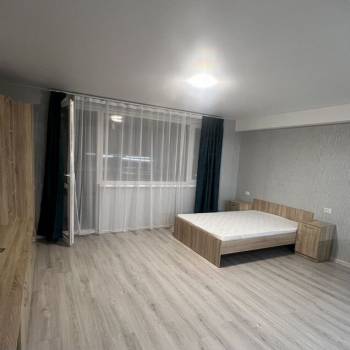 Сдается 1-комнатная квартира, 52 м²