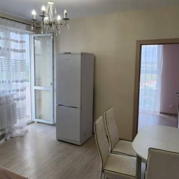 Сдается Многокомнатная квартира, 80 м²
