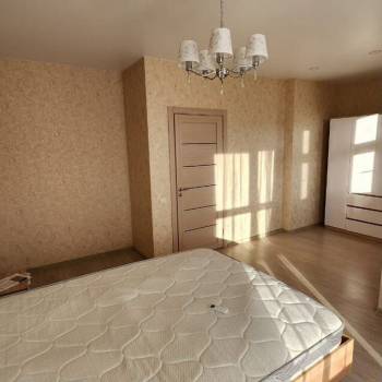 Сдается Многокомнатная квартира, 80 м²