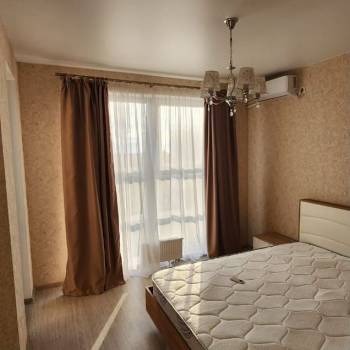 Сдается Многокомнатная квартира, 80 м²