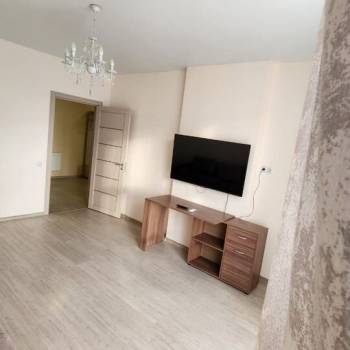 Сдается Многокомнатная квартира, 80 м²