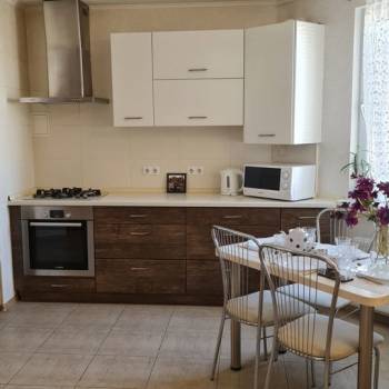 Сдается 2-х комнатная квартира, 70 м²