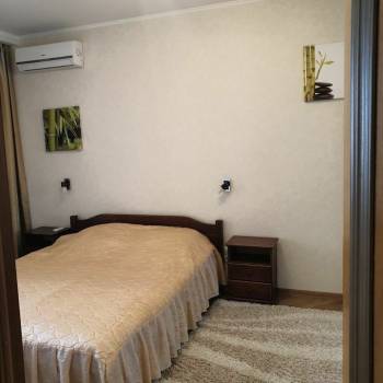 Сдается 2-х комнатная квартира, 70 м²