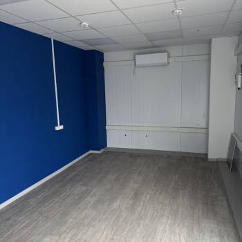 Продается Нежилое помещение, 334 м²