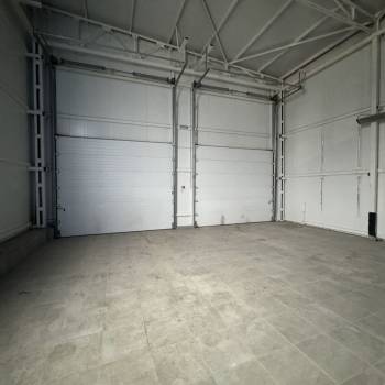 Продается Нежилое помещение, 334 м²