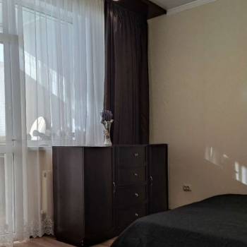 Сдается 1-комнатная квартира, 50 м²