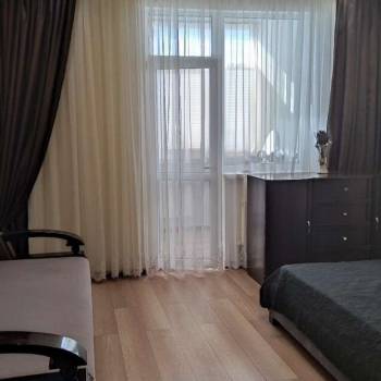 Сдается 1-комнатная квартира, 50 м²