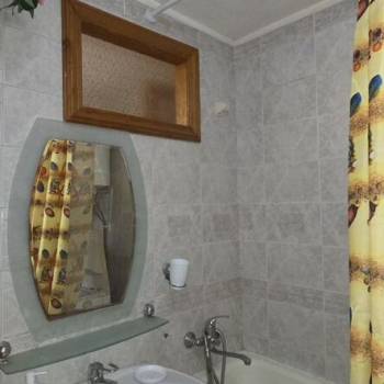 Сдается 2-х комнатная квартира, 76 м²