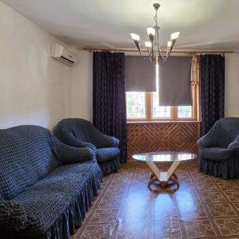 Сдается 2-х комнатная квартира, 76 м²