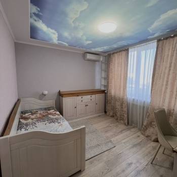 Продается 3-х комнатная квартира, 100 м²