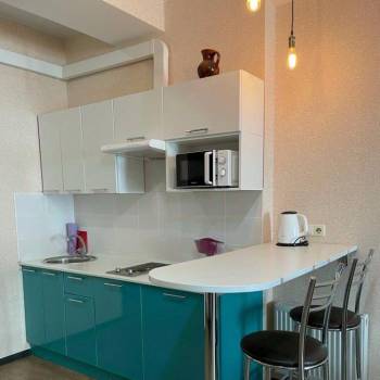 Сдается 1-комнатная квартира, 55 м²