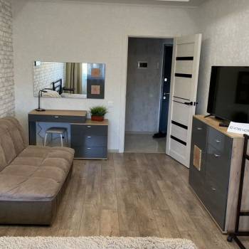 Сдается 1-комнатная квартира, 43 м²