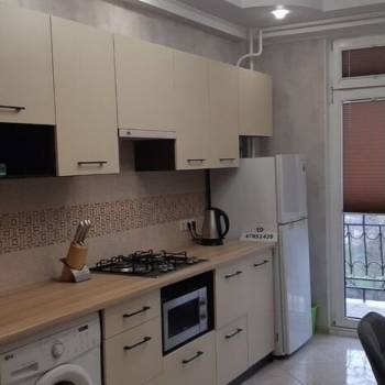 Сдается 1-комнатная квартира, 43 м²