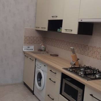 Сдается 1-комнатная квартира, 43 м²
