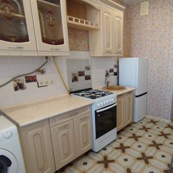 Продается 1-комнатная квартира, 38 м²