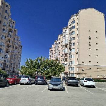 Продается 1-комнатная квартира, 38 м²