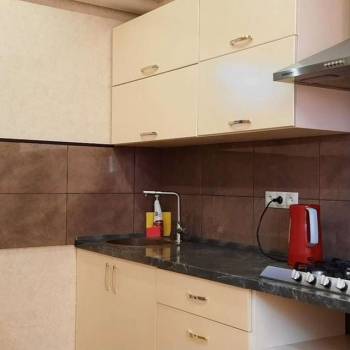 Продается 1-комнатная квартира, 38 м²